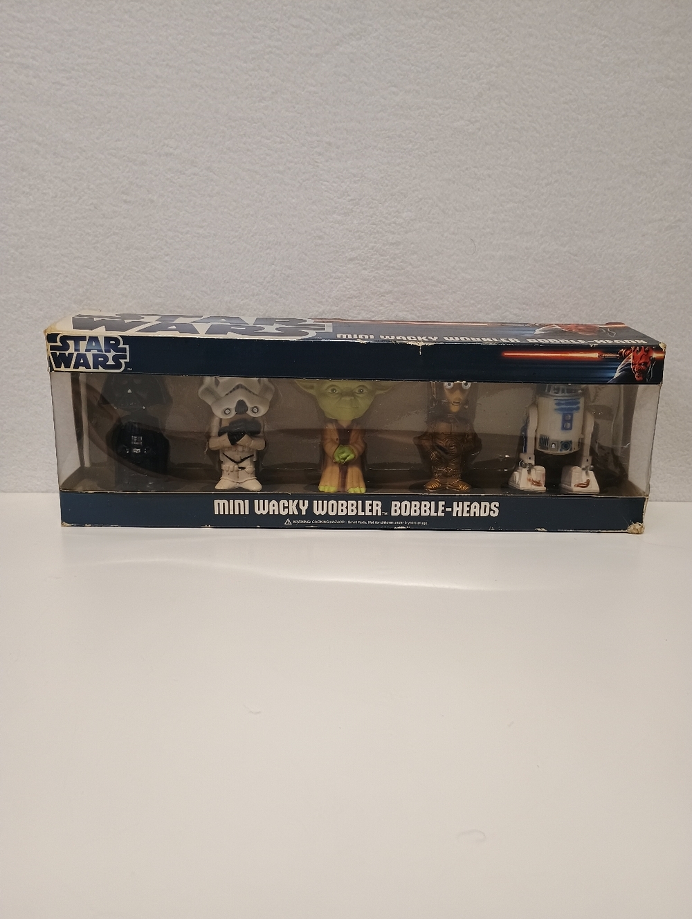 Star Wars Mini Bobble-Head Set - Black, White, Green, Gold, Blue